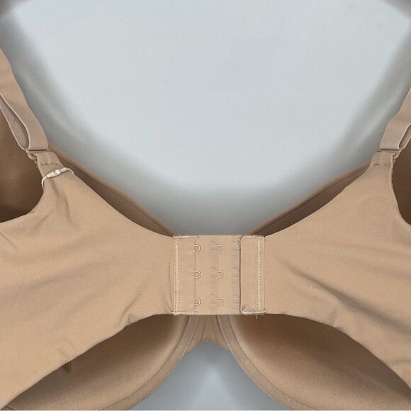 SKIMS Fits Everybody T-Shirt Bra Molded Demi Coverage Clay 40H 40DDDDD NWT - Picture 6 of 8